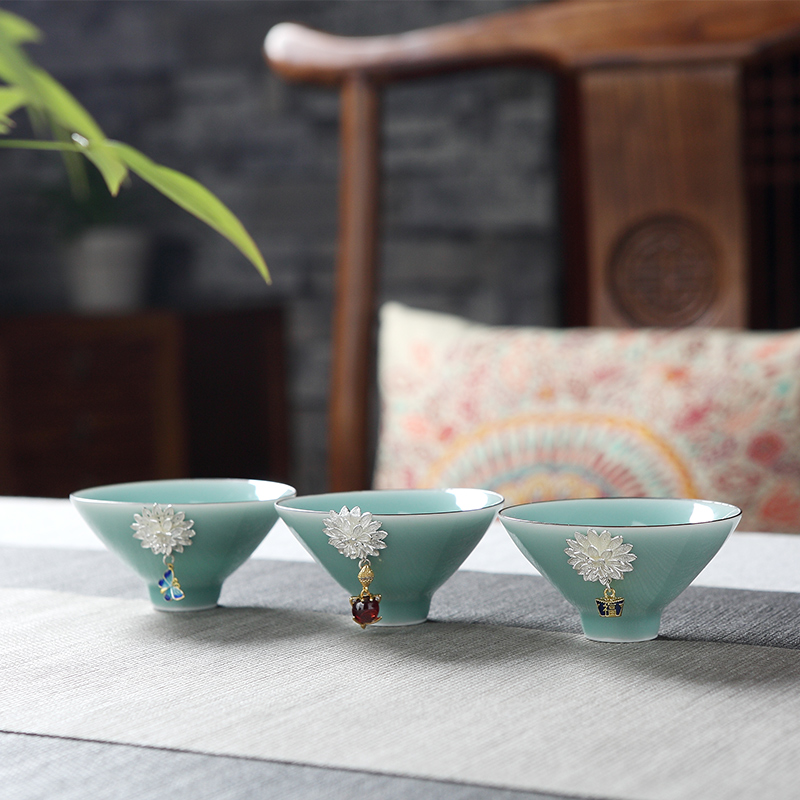 Red the jingdezhen ceramic celadon silver master cup single CPU exposure sample tea cup perfectly playable cup kung fu tea set