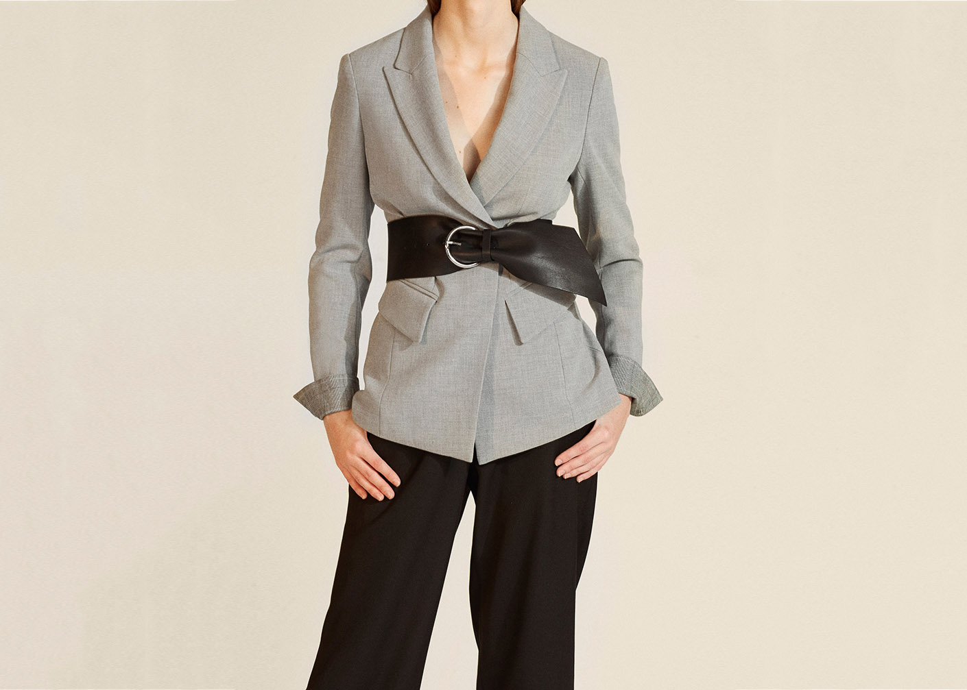 腰封搭的好,谁都是窈窕麻豆