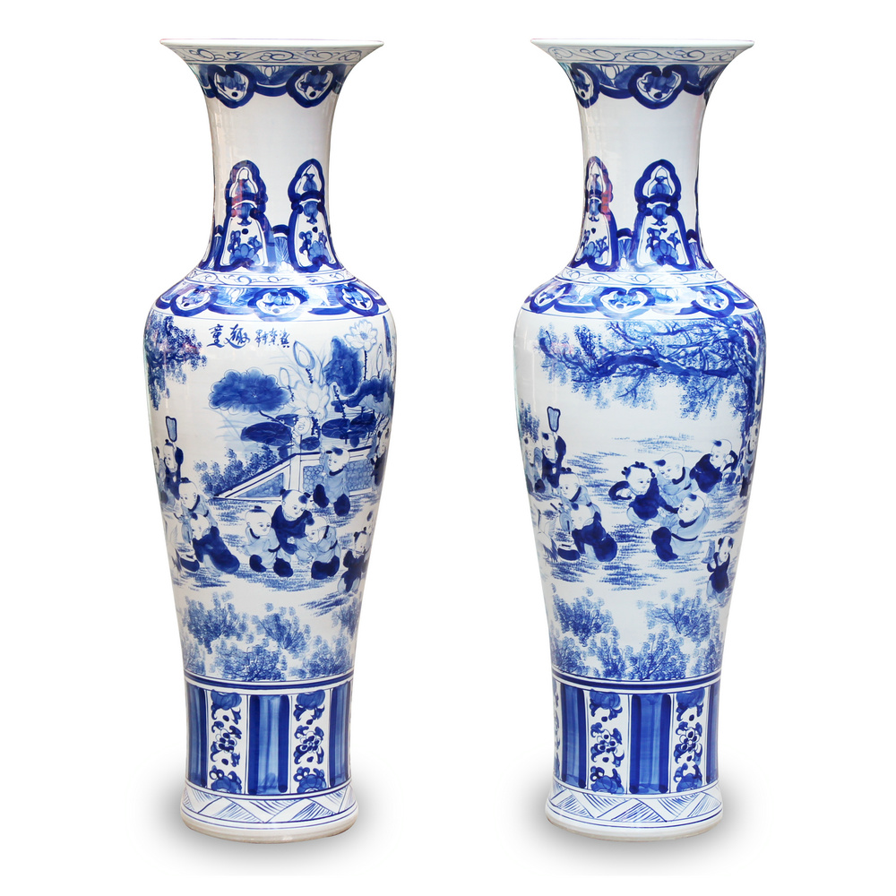 Hand draw the lad figure of large vase of blue and white porcelain of jingdezhen ceramics decoration to the hotel Chinese style living room furnishing articles