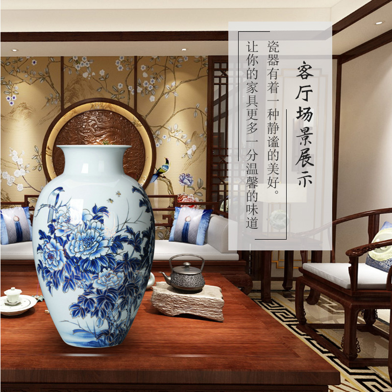 Hand - made famous works of Chinese peony riches and honour mattress in a collection of blue and white porcelain craft vase furnishing articles ornaments