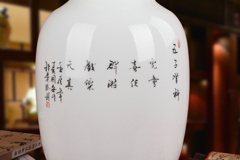 Famous jingdezhen ceramics vase Xia Guoan works upscale gift porcelain hand made red children east gourd bottle