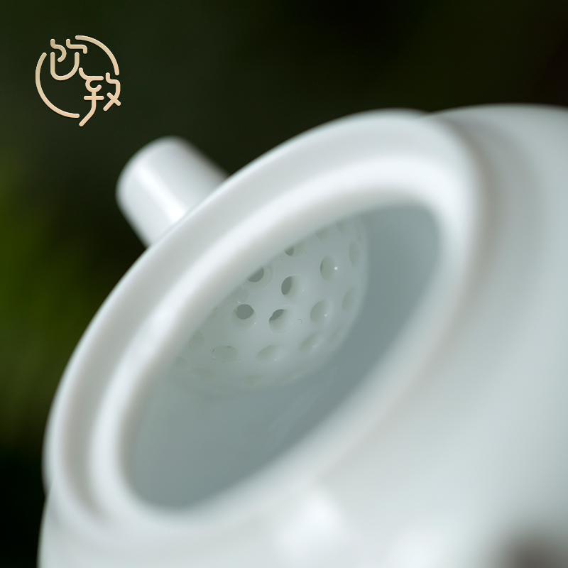 Ultimately responds to the teapot one mini single pot of jingdezhen ceramic kung fu sweet white glazed pot in hand white porcelain tea pot