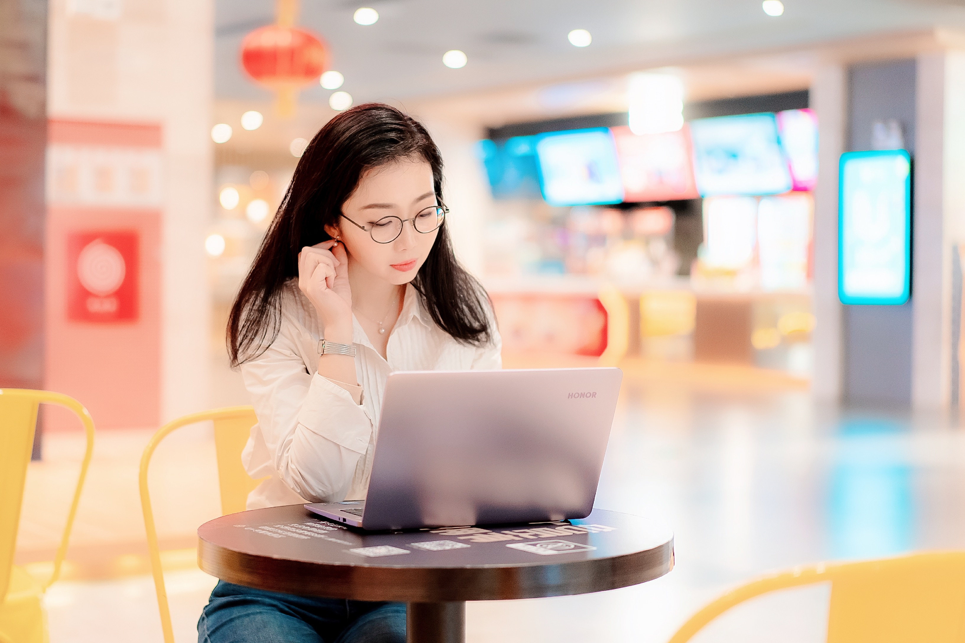 一台让女生用了就再也回不去的笔记本电脑|潮妈妈