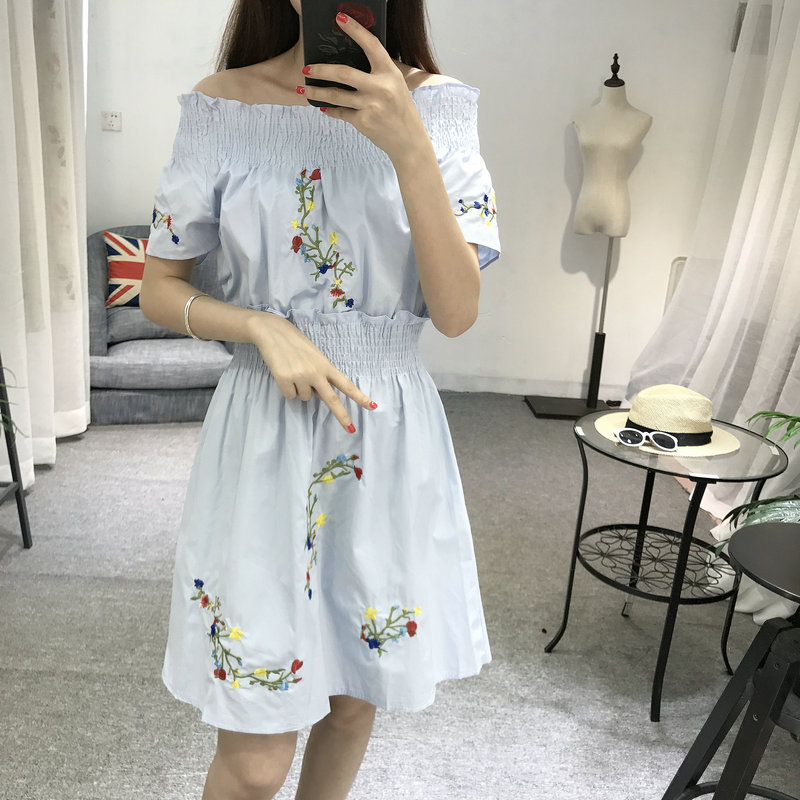 实拍2017夏季新款韩版一字肩刺绣裙子学生时