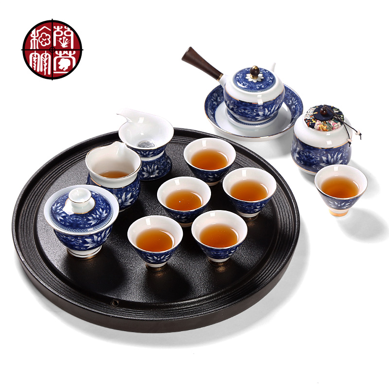 Kung fu tea set of blue and white porcelain ceramic modern creative tea teapot teacup combinations of a complete set of the home office