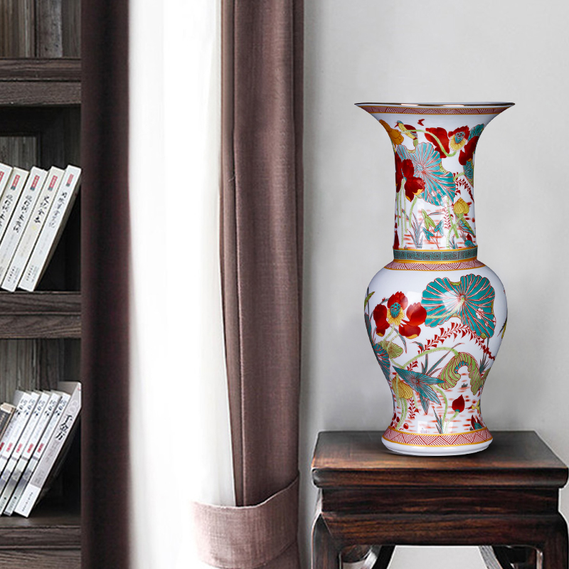 Jingdezhen ceramics colored enamel archaize creative floret bottle rich ancient frame sitting room adornment of Chinese style household furnishing articles