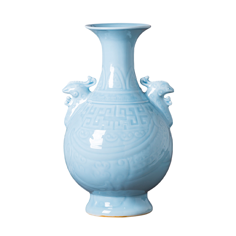 Jingdezhen porcelain ceramic azure glaze antique vase carved retro sitting room ark, decoration of Chinese style household furnishing articles