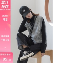 GUIER V-neck Plaid knitted vest women 2021 sleeveless crotch shoulder loose outer vest women