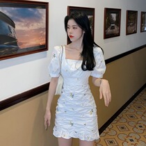 French retro girl embroidery floral bubble sleeve square collar waist thin fish tail hip dress womens skirt tide