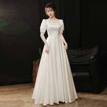 Simple satin light wedding dress 2021 new French retro Hepburn wind bride Mori Department bride shoots super fairy