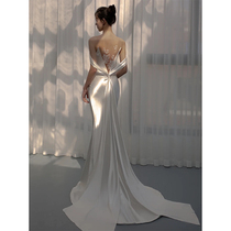 Sexy open-backed light wedding dress French simple about outdoor lawn wedding dress