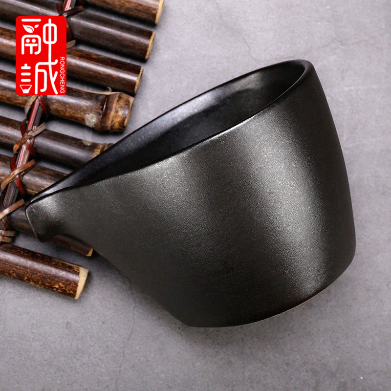 Tea set reasonable ceramic cup Tea ware thickening coarse pottery retro points heat - resistant kung fu Tea Tea accessories GongDaoBei