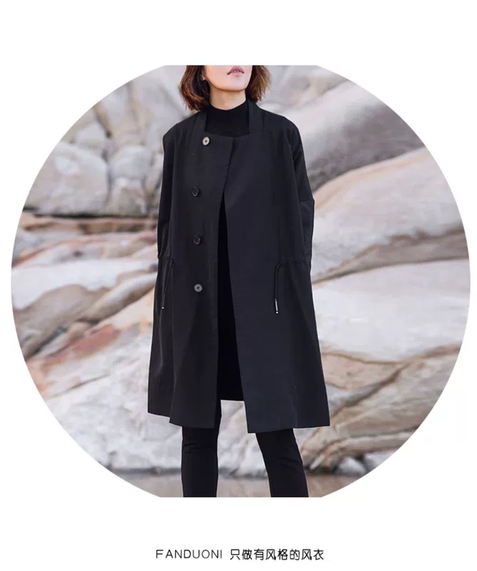 Áo khoác nữ Vandoni ga châu Âu phong cách mới 2021 mùa xuân và mùa thu dài tay thời trang mỏng đứng cổ áo khoác gió nữ dài giữa - Trench Coat