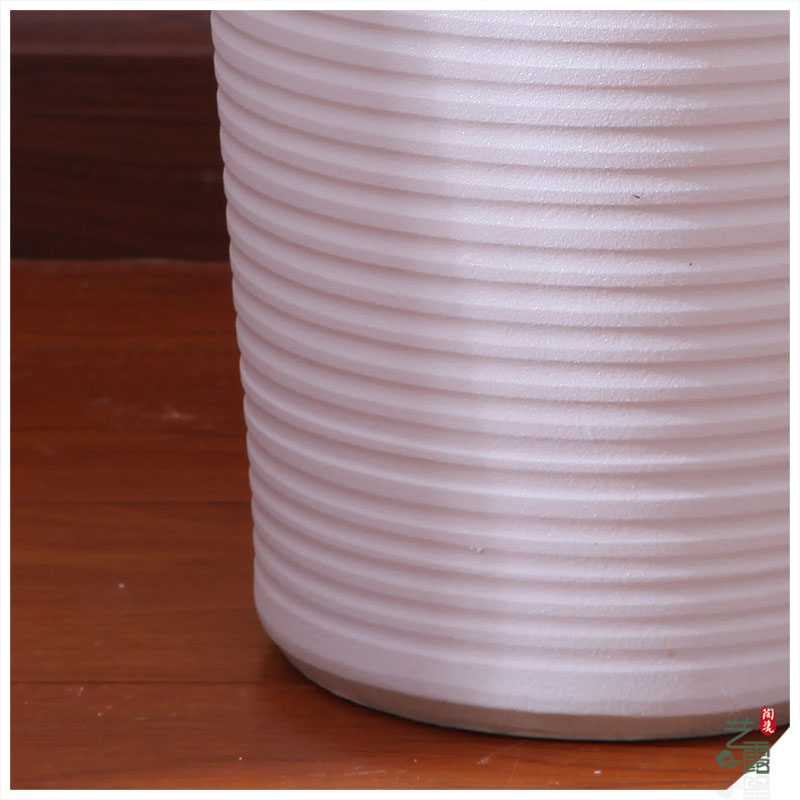Art show contracted and modern European style living room white jingdezhen ceramics high landing big vase lucky bamboo vase