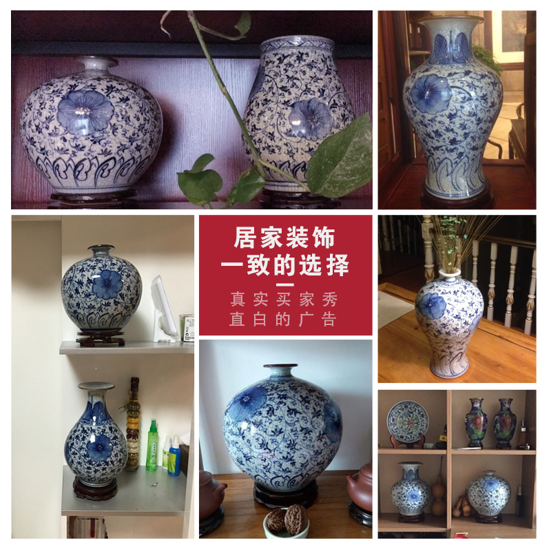 Chinese blue and white porcelain of jingdezhen ceramics up TV ark, decoration vase in the sitting room porch furnishing articles