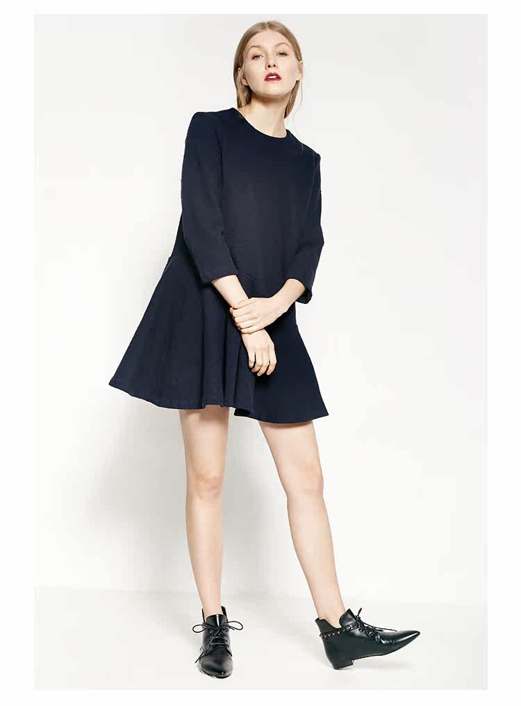 ur2017秋季新品女装荷叶摆圆领优雅时尚s型连衣裙we47r7fn2000