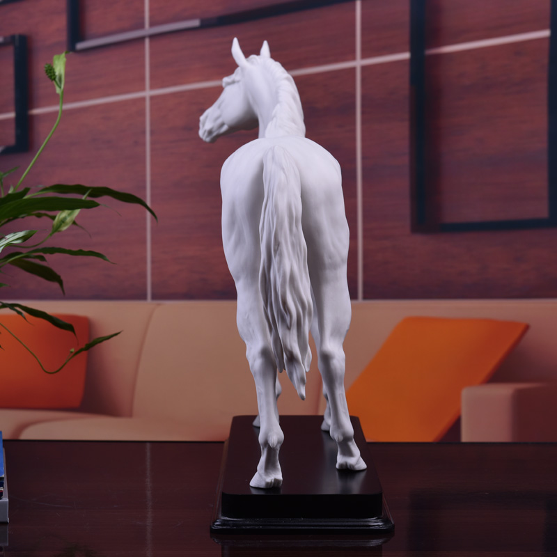 Oriental clay ceramic horse furnishing articles dehua white porcelain send friends standing leadership office business gifts/foundation