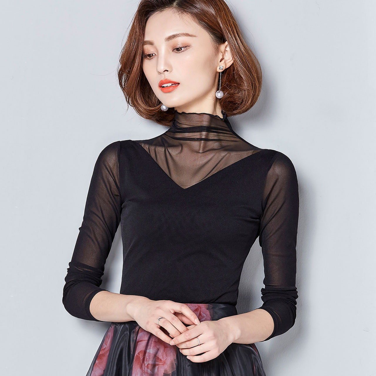 高领网纱蕾丝打底衫女长袖秋冬春季时尚新款2017春装内搭韩版上衣