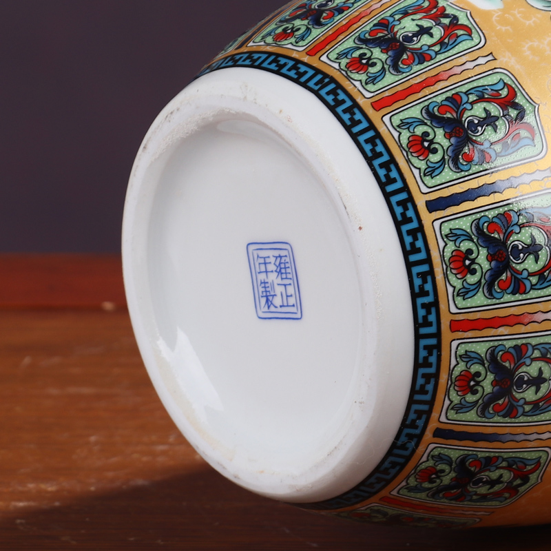 Jingdezhen ceramics vase furnishing articles archaize yongzheng year home sitting room, bedroom adornment Chinese arts and crafts