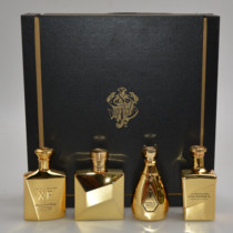 Wine Accessories collection Johnnie walker Johnnie Walker Tribute Collection Collectors edition wine metal ornaments