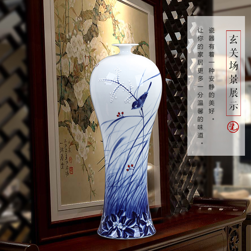 Jingdezhen ceramics master hand made blue and white porcelain vases, flower arranging furnishing articles antique Chinese wine sitting room adornment