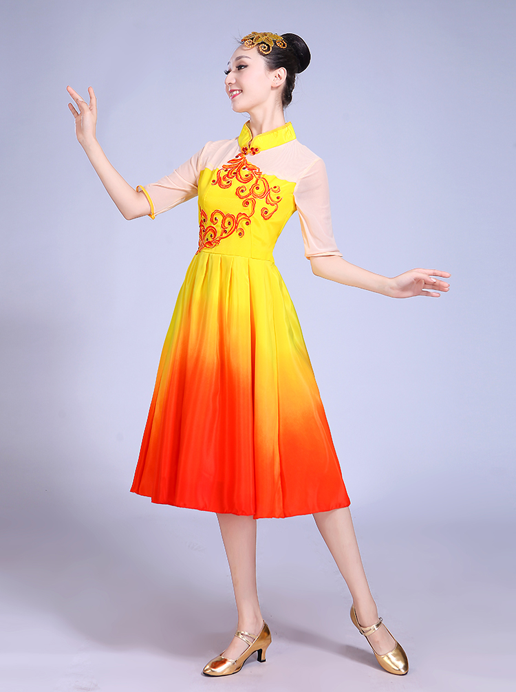 开场舞大摆裙合唱团演出服长裙广场舞服装成人女扇子舞现代舞蹈服