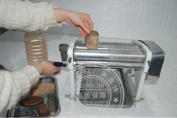 手摇制药水丸蜜丸药丸机家用手动制丸机自动小型制丸机厂家直销