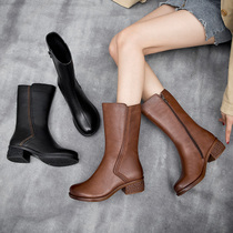 2021 Winter new mid-barrel Martin boots middle-aged Fashion mother boots bull tendon heel non-slip cotton shoes women