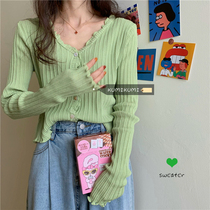 Heart-to-heart design long-sleeved knitwear womens spring slim cardigan jacket V-neck casual short top