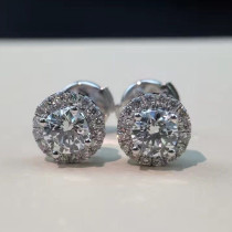 Fu Great Raw Jewelry White 18K Gold Diamond Earrings Female Group Inlaid Real Diamond Earrings Wedding Diamond Earrings Pendant Earrings