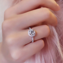 Fu Daisheng Diamond Female Ring Finger PT950 Platinum 50 courting for wedding diamond ring female one-carat wedding special cabinet