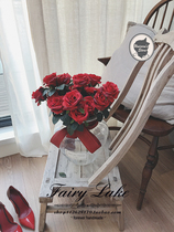 Nordic style minimalist high-end wedding photography Write a real shooting European-style emulated florin red roses