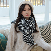 Korean version of autumn and winter New Bird grid knitted wool scarf ladies big shawl bib Joker student triangle