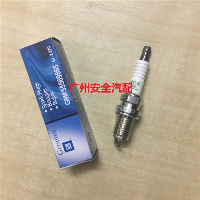 Chevrolet Cruze mới Kingview 1.8 động cơ spark plug Yinglang 1.6NGK lửa miệng Tsui phụ tùng ô tô