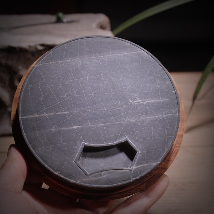 一诺轩文房 歙砚 龙尾砚 老坑 白眉 袈裟纹 精品 仿古砚