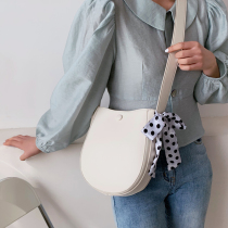 Bag 2021 New tidal air Joker large capacity bucket bag wide shoulder strap shoulder shoulder bag bow womens bag