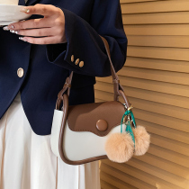 This year pop exploits with italics satchel bag women summer 2022 new foreign air retro handbag 100 lap fashion small square bag