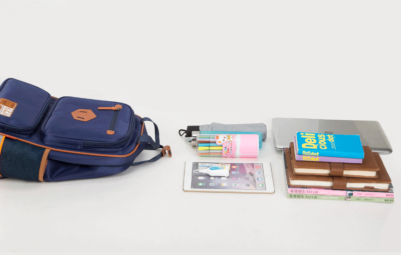 阳光8点儿童书包1-3-6年级小学生书包男女童减负护脊双肩防水背包