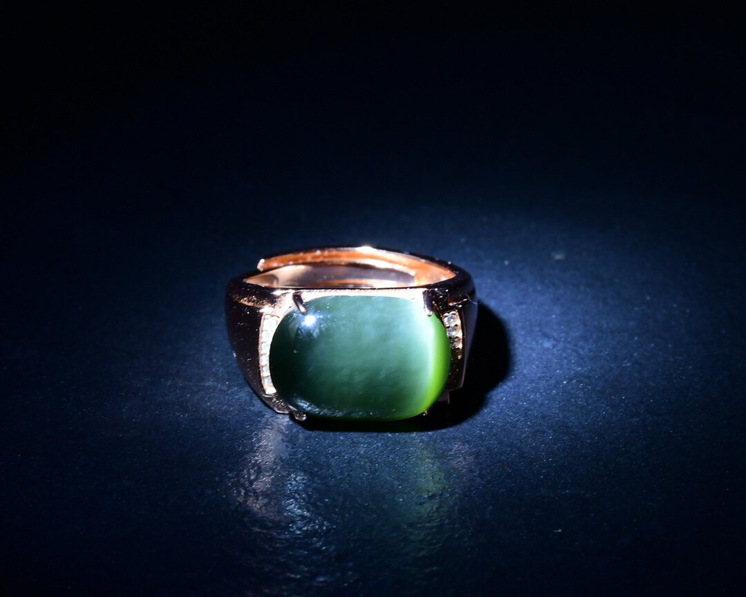 精品和田玉碧玉戒指起荧光黑猫眼指环 925银镶嵌男女款玉石戒指