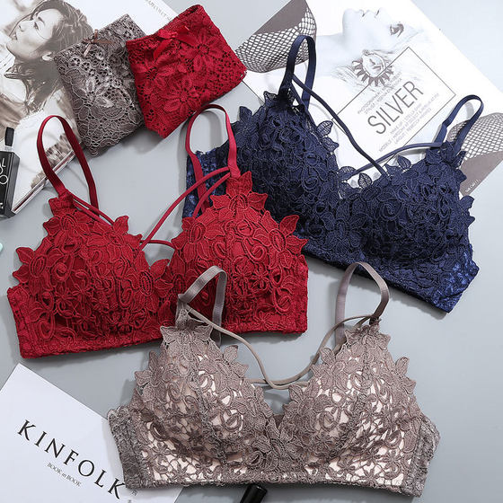 Embroidered bra set lace gathering sexy thin markless underwear without steel ring adjustment type bra bra
Embroidered bra set lace gathering sexy thin markless underwear without steel ring adjustment type bra bra