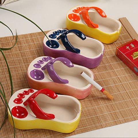 Rhinoceros, express it in cartoon creative move girls shoes ceramic ashtray multi - function mini household gifts gifts