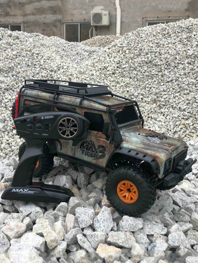 煌博rc路虎卫士四驱攀爬车