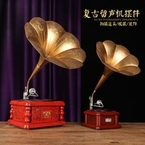 Retro Nostalgia Phonograph Swing Euro Creator Atmospheric High-end Wine Cabinet Decoration Model