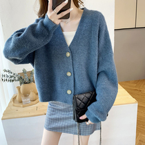 Short knitted cardigan womens autumn and winter Korean retro loose lazy wind thick wool V-neck single-breasted sweater coat