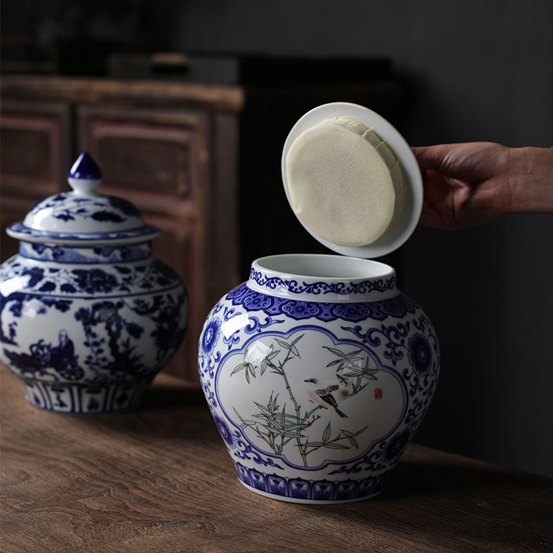 Blue and white porcelain tea pot large ceramic tea cylinder storage POTS storage pot Chinese style furnishing articles 1 catty black tea