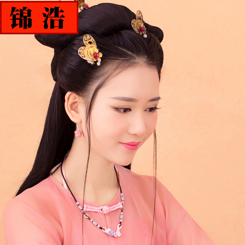 Jin hao ceramic earrings look A Jin hao square candy earrings unpopular economic profits products being little gift