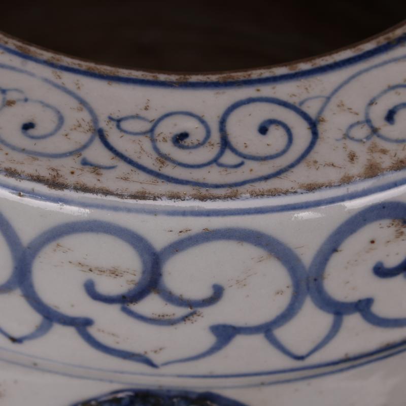 Jingdezhen antique reproduction antique folk blue and white barrel cylinder can collect old items hand - made Chinese style classical decoration furnishing articles