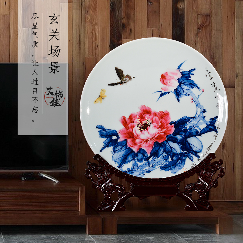 Hand - made rich auspicious porcelain of jingdezhen ceramics new Chinese style household decorative plate of the sitting room adornment is placed