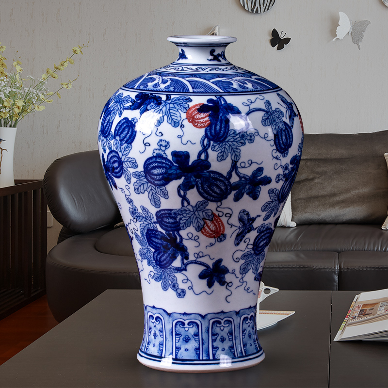 Jingdezhen ceramics by hand antique blue and white porcelain vase furnishing articles flower arranging the sitting room of Chinese style household decorative arts and crafts