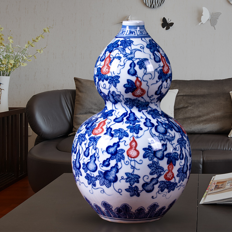 Jingdezhen blue and white ceramics youligong antique vase gourd Chinese style household office sitting room adornment is placed